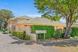 Unit 1/7 Station St, Woy Woy NSW 2256, Australia