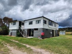 914 Sugarloaf Rd, Sugarloaf NSW 2420, Australia