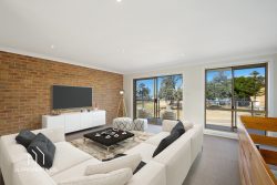 Unit 2/175 The Esplanade, Umina Beach NSW 2257, Australia