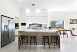 6 The Glade, Belrose NSW 2085, Australia