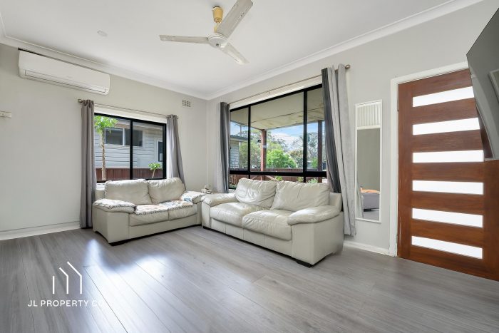 47 Trafalgar Ave, Woy Woy NSW 2256, Australia