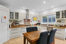 11 Salier Cres, Mount Stuart TAS 7000, Australia