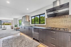 39 Willowridge, Wanaka, Otago, 9305, New Zealand