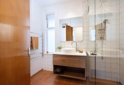 121 Woodlands Park Road, Titirangi, Waitakere City, Auckland, 0604, New Zealand