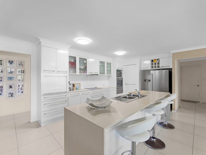15 Blue Lagoon Way, Dundowran Beach QLD 4655, Australia