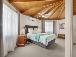 9 Highview Dr, Craignish QLD 4655, Australia