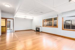 9 Alma Ct, Newcomb VIC 3219, Australia