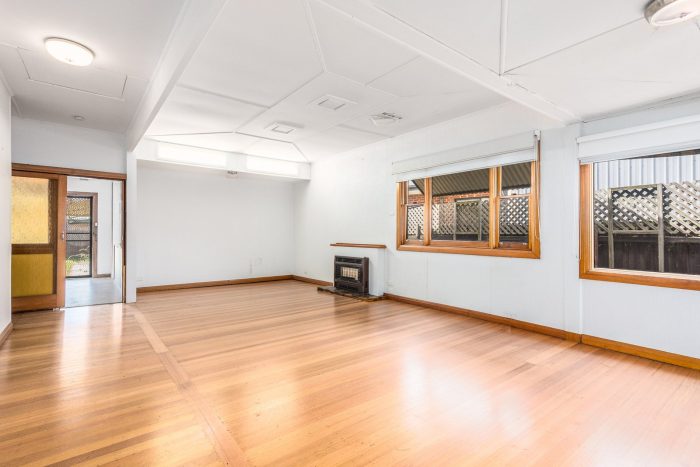 9 Alma Ct, Newcomb VIC 3219, Australia