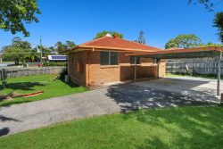 6 Bloodwood Cres, Molendinar QLD 4214, Australia
