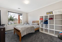 30 Canadian Cres, Canadian VIC 3350, Australia