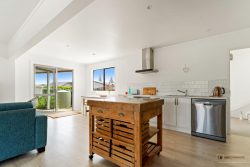 3 Caroline Heights, Omaha, Rodney, Auckland, 0986, New Zealand