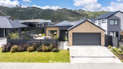 13 Castletown Street, Wallaceville, Upper Hutt, Wellington, 5018, New Zealand