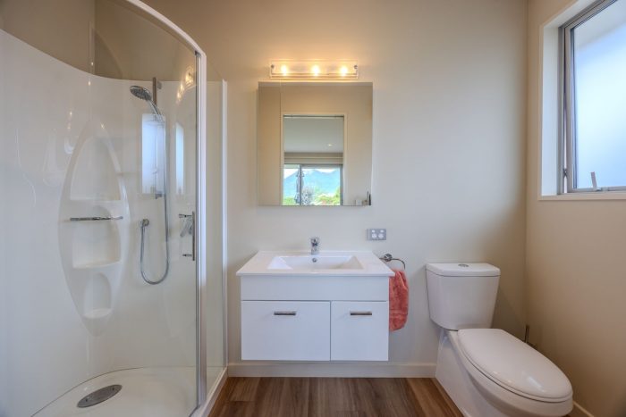 5 Centre Crescent, Wanaka, Otago, 9305, New Zealand