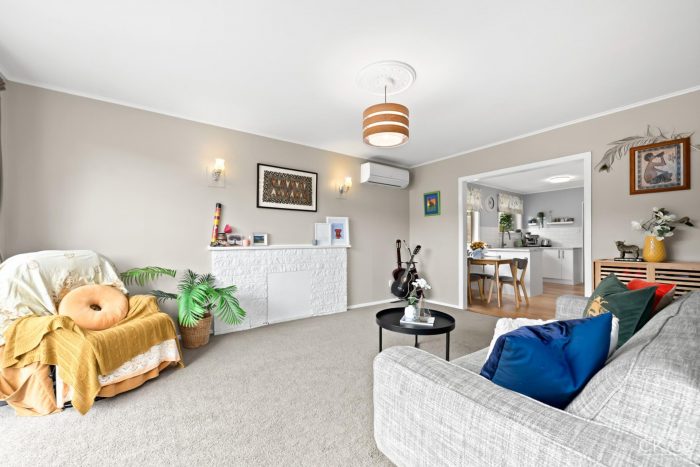 67 Bird Grove, Stokes Valley, Lower Hutt, Wellington, 5019, New Zealand