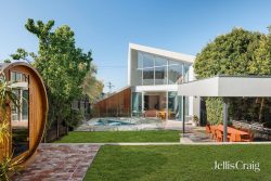 123 Clarke St, Northcote VIC 3070, Australia