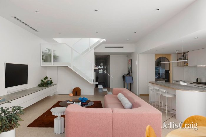 123 Clarke St, Northcote VIC 3070, Australia
