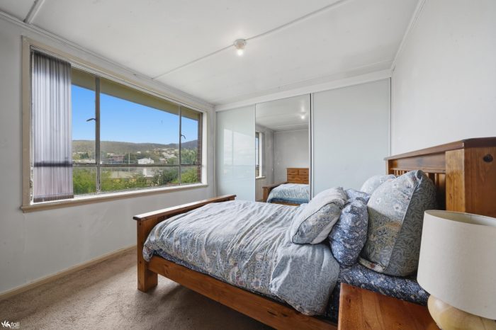 51 Cleburne St, Claremont TAS 7011, Australia
