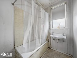 51 Cleburne St, Claremont TAS 7011, Australia