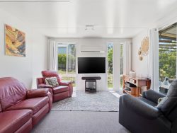 6 Crooke St, Port Huon TAS 7116, Australia