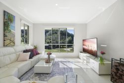 1310 Currumbin Creek Rd, Currumbin Valley QLD 4223, Australia