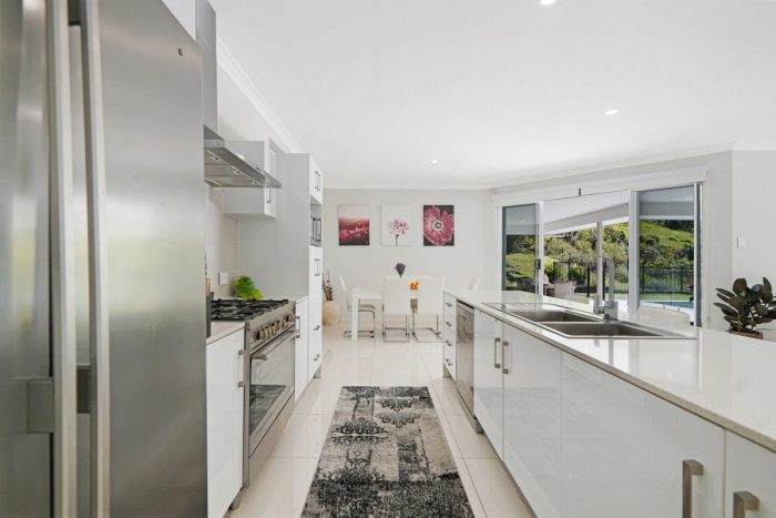 1310 Currumbin Creek Rd, Currumbin Valley QLD 4223, Australia