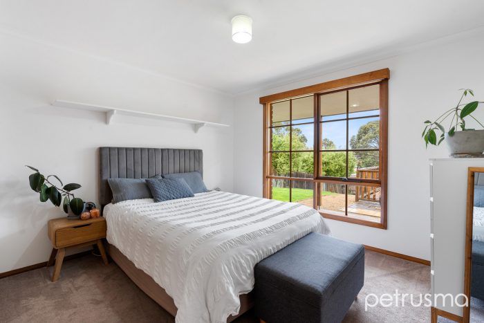 42 Drysdale Ave, Kingston TAS 7050, Australia