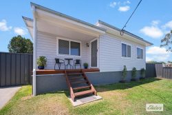 38 Eric St, Taree NSW 2430, Australia