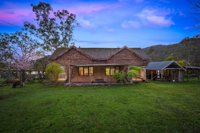 171 Grampians Rd, Halls Gap VIC 3381, Australia
