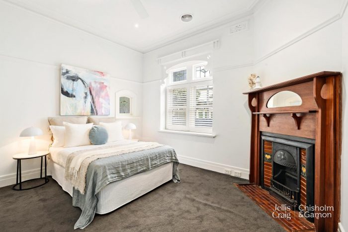 5 Hartpury Ave, Elwood VIC 3184, Australia