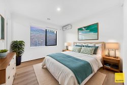 335 Hogans Rd, Tarneit VIC 3029, Australia