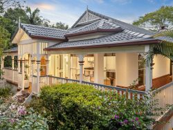 72 Tristania Rd, Chapel Hill QLD 4069, Australia