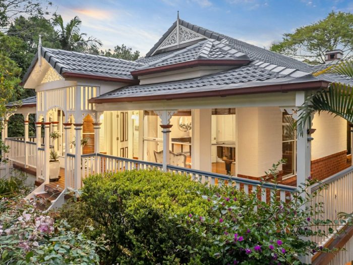 72 Tristania Rd, Chapel Hill QLD 4069, Australia