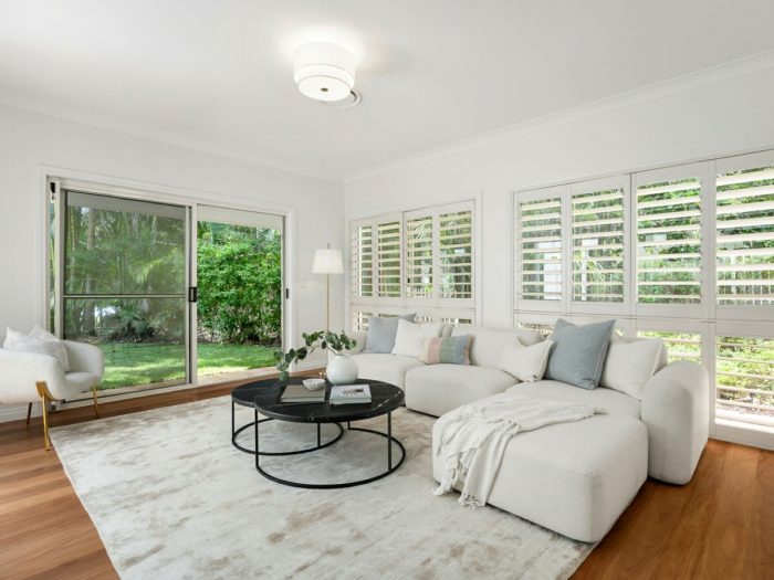 72 Tristania Rd, Chapel Hill QLD 4069, Australia