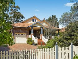 24 Waratah St, Roseville NSW 2069, Australia