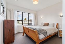 4 McKenzie Terrace, Carterton, Wellington, 5713, New Zealand
