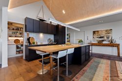 19 Kanuka Road, Sandspit, Rodney, Auckland, 0982, New Zealand