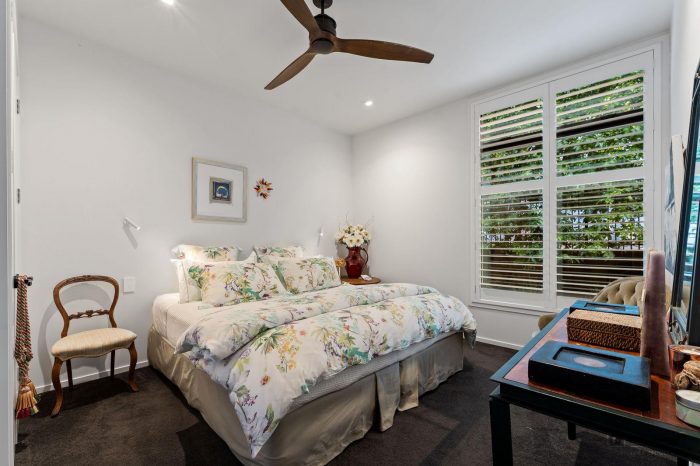 19 Kanuka Road, Sandspit, Rodney, Auckland, 0982, New Zealand