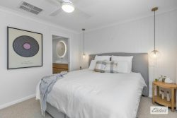 10 Kincora Pl, Bourkelands NSW 2650, Australia