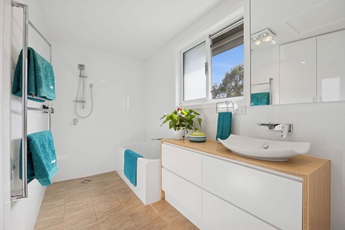 12 Lodder Pl, Chisholm ACT 2905, Australia