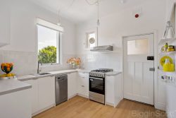 Flat 4/10 Elm Ave, Elsternwick VIC 3185, Australia