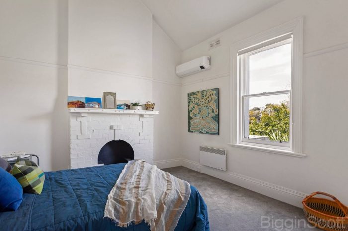 Flat 4/10 Elm Ave, Elsternwick VIC 3185, Australia
