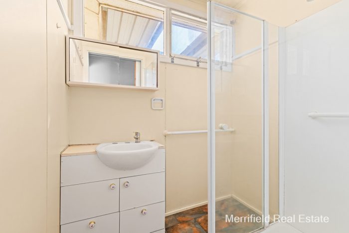 26 Oxford St, Gledhow WA 6330, Australia