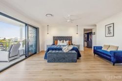 58 Paradise Parade, Jacobs Well QLD 4208, Australia