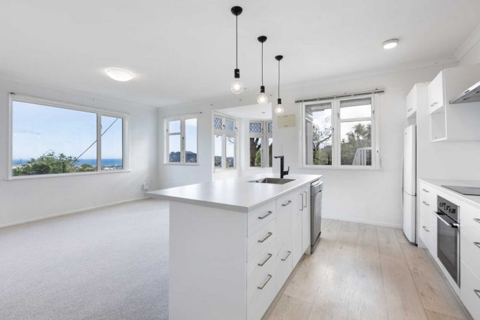 112 Rakau Road, Hataitai, Wellington, 6021, New Zealand