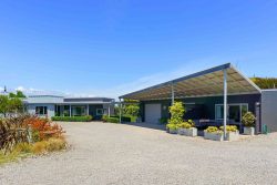 104 Raukawa Road, Peka Peka, Kapiti Coast, Wellington, 5391, New Zealand