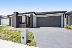 11 Kimball St, Smythes Creek VIC 3351, Australia