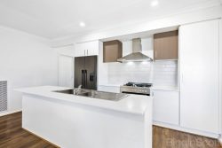 11 Kimball St, Smythes Creek VIC 3351, Australia