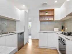 14 Teahan St, South Kalgoorlie WA 6430, Australia