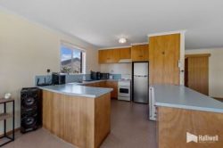 6 Vine St, Hawley Beach TAS 7307, Australia
