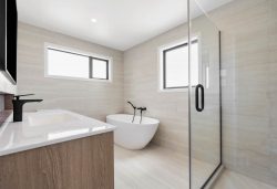 9 Wira Lane, Silverdale, Rodney, Auckland, 0932, New Zealand